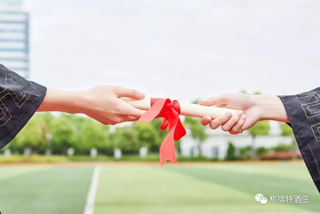 拿到錄取通知書(shū)后，準(zhǔn)大學(xué)生們應(yīng)該干點(diǎn)啥？